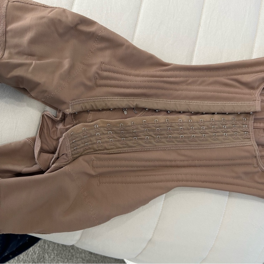 2xs faja post quirúrgica